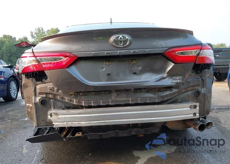 2020 Toyota Camry Se/Se Night Shade z USA, uszkodzony, nr VIN 4T1G11BK9LU005688